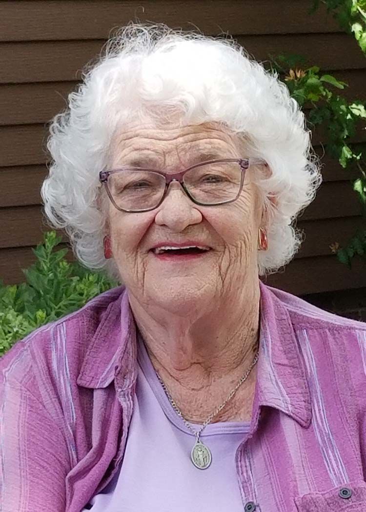 Linnenkamp, Catherine.jpg
